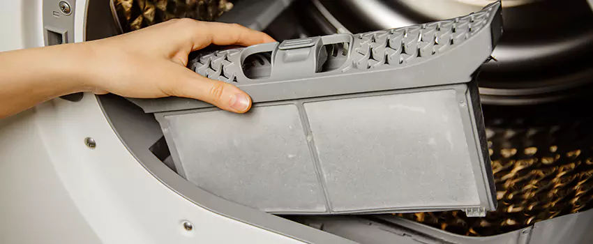 Signs Of A Clogged Dryer Lint Trap in Rosemount, Minnesota